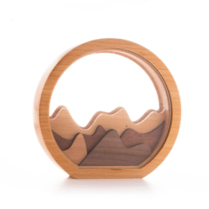 درع زجاج أكريليك بإطار خشبي دائري