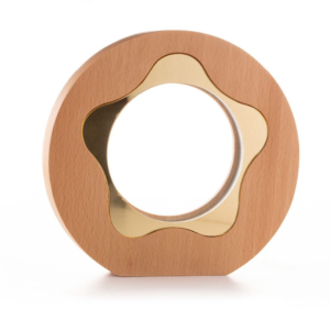 درع زجاج أكريليك بإطار خشبي بشكل نجمة